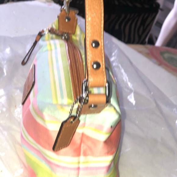 Coach watercolor purse - Picture 4 of 10